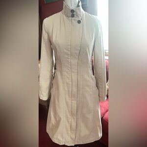 Belgium Chine Stylish Cream Coat, Zipper, size 1, Cotton 100%